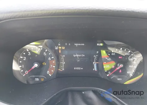 2023 Jeep Compass Limited 4X4 z USA, uszkodzony, nr VIN 3C4NJDCN7PT567143